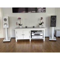 Kef R3 Meta