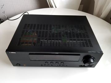 Yamaha RX-V665 Receiver