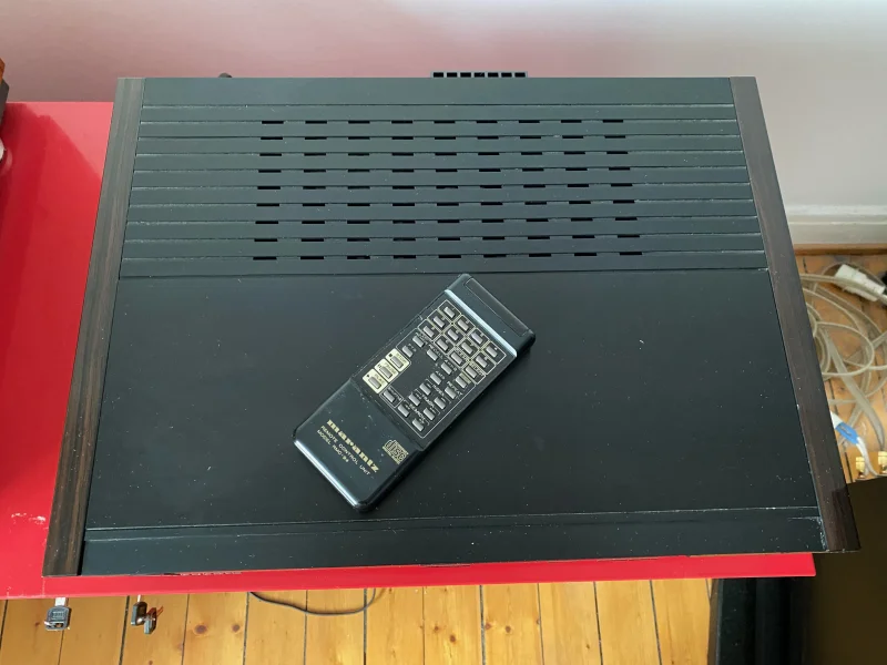 Marantz CD 94 i toppskick Sänkt pris!! Marantz CD 94 i toppskick Sänkt pris!! - Bild 3 av 4