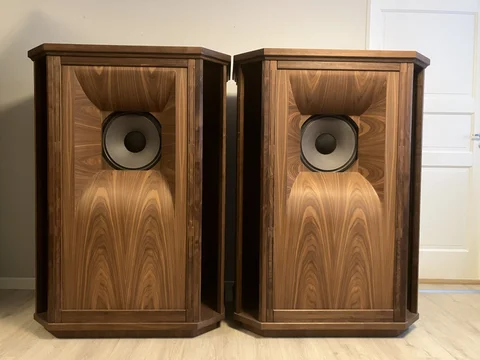 Unikt DIY-projekt: Tannoy Westminster Royal kabinett (utan element/filter)