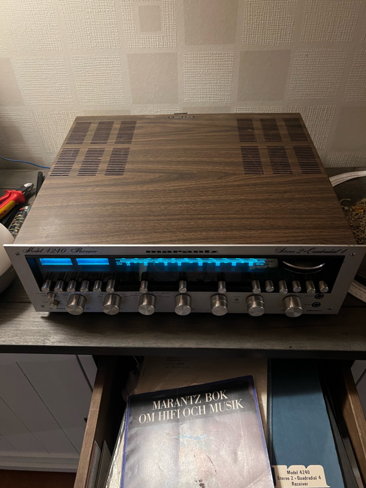 Marantz 4240 Receiver