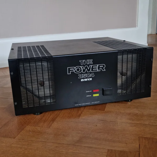 Luxkit Z504 The Power Avance Luxman slutsteg - Bild 1 av 7