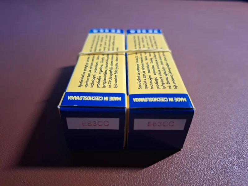 Tesla E83CC NOS &ndash; Matchat par &ndash; Crossed Swords &ndash; Military-Grade Quality &ndash; Gold Pins - Billede 5 af 5