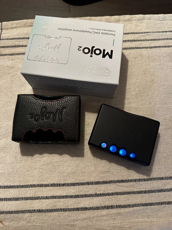 Chord Mojo 2 i nyskick inkl. original l&auml;derfodral - Bild 3 av 3