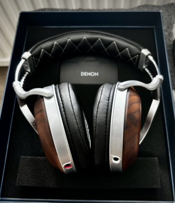 Denon AH-D7200 