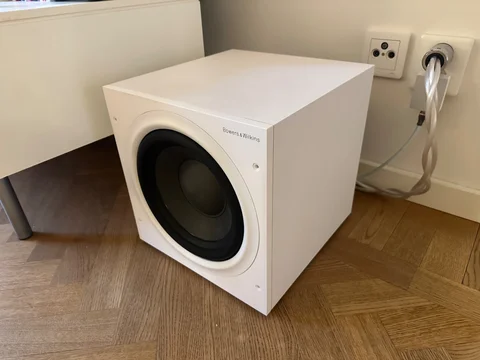 Bowers & Wilkins ASW610 (vit)