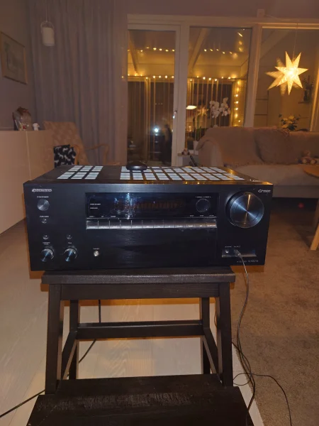 Onkyo 575e - Bild 1 av 2