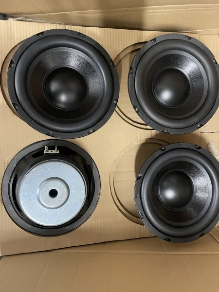 Kraftfull subwoofer  - Bild 4 av 5
