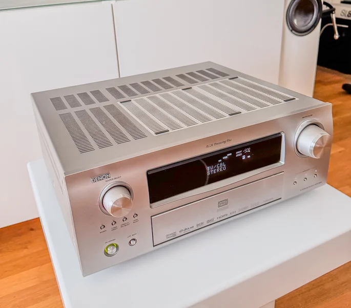 Denon AVR-3808 &ndash; 7.1 AV-receiver i n&auml;rmast nyskick - Bild 4 av 7