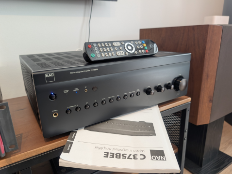 NAD C375BEE Välvårdad Förstärkare