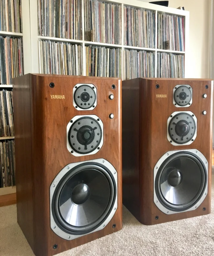 Yamaha NS-2000 Yamaha NS-2000 - Bild 1 av 4