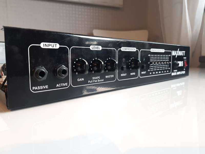 MAXWATT 300B  Ny Basförstärkare 300 Watt - Bild 13 av 14