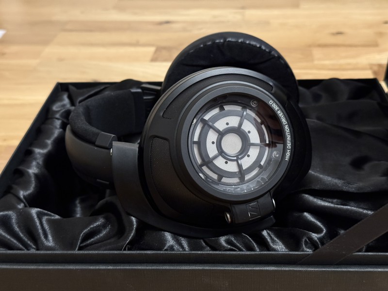 Sennheiser HD 820 Hörlurar Sennheiser HD 820 Hörlurar - Bild 2 av 11