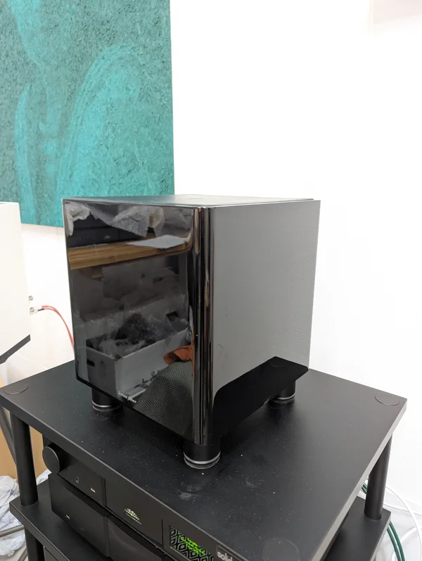 Sonus Faber Gravis 1 i h&ouml;gblank svart - Bild 5 av 9