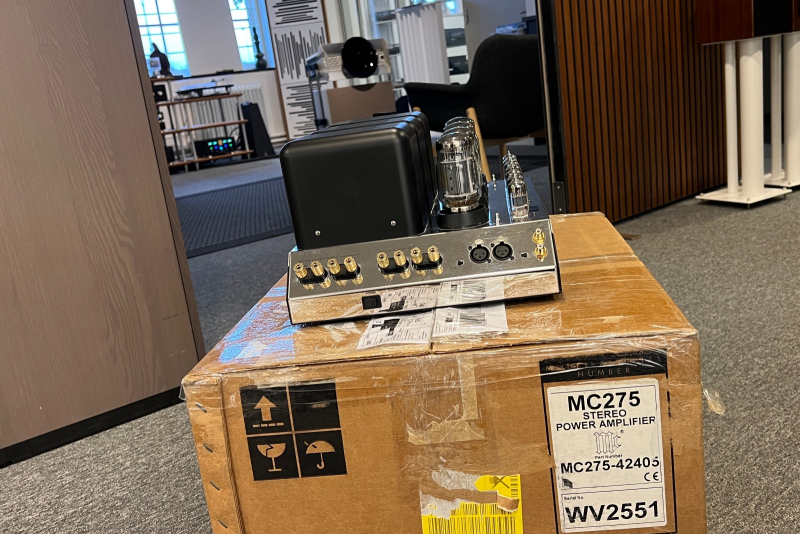 McIntosh MC-275 MKV- Begagnat rörslutsteg McIntosh MC-275 MKV- Begagnat rörslutsteg - Bild 2 av 3