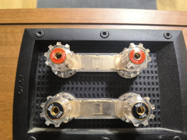 Dali Ikon Vokal 2 Mk2 Centerhögtalare Begagnad - Bild 3 av 12