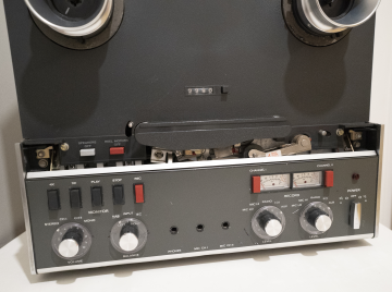 Revox A77 - 4-spårs rullbandspelare