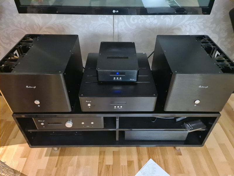 Audio-gd Master 2H (mono-slutsteg) - Bild 2 av 2