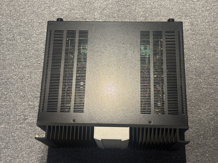 Rotel RMB-1095