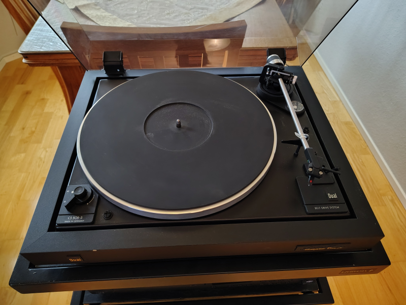 Arcam, Dual, Audiovecto med stativ och kablar  - Bild 3 av 3