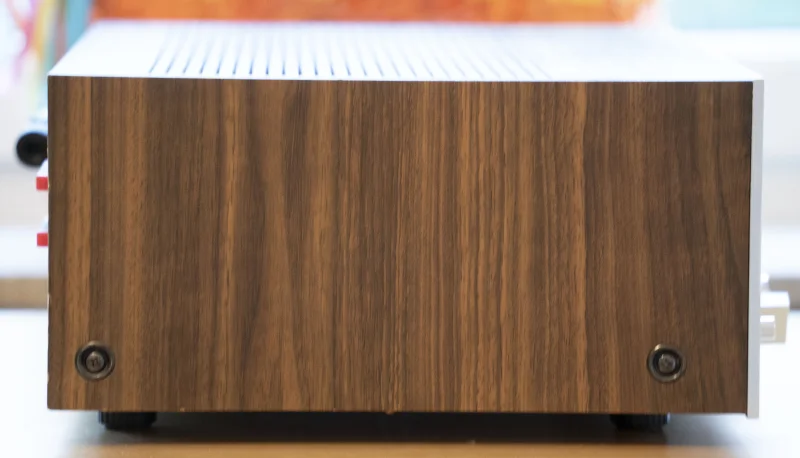 Akai AA-1135 AM/FM Stereo Receiver (1979) - Bild 5 av 5