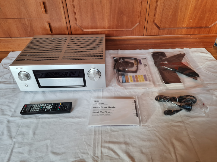 Denon AVR-X6200W Silver