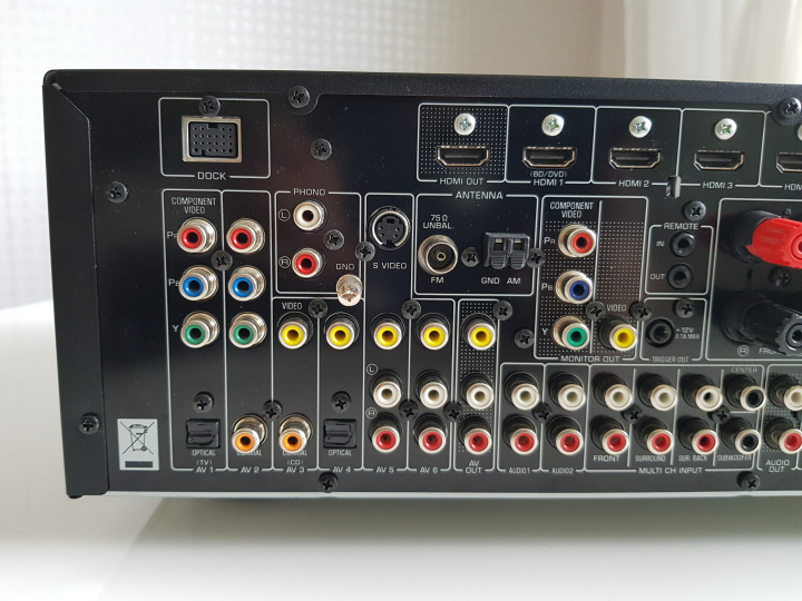 Yamaha RX-V665 Receiver