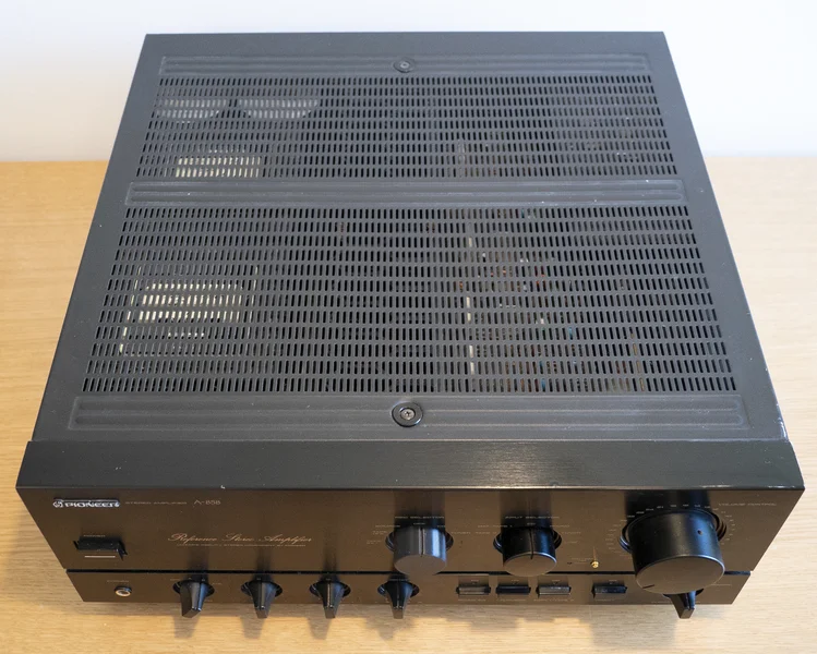 Pioneer A-858 Stereo Integrated Amplifier (1989-90) - Bild 2 av 5