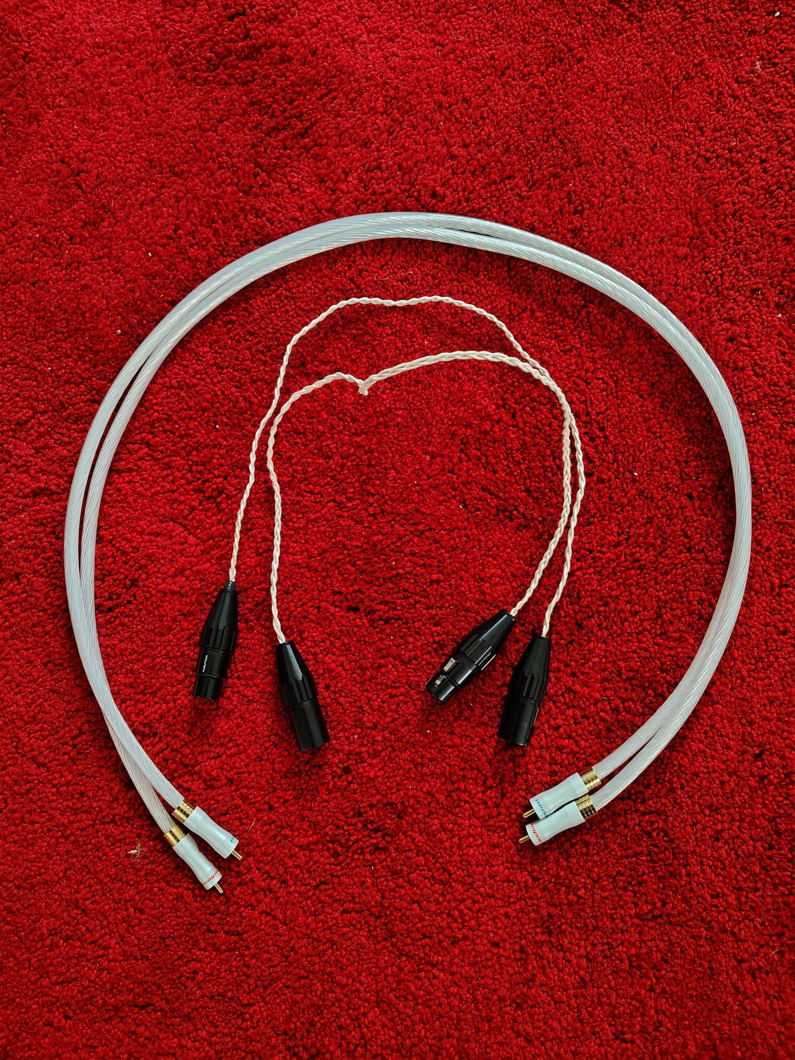RCA och XLR KABLAR
