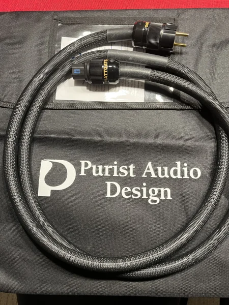 PURIST AUDIO DESIGN AQUILA LUMINIST REVISION NÄTKABEL PURIST AUDIO DESIGN AQUILA LUMINIST REVISION NÄTKABEL - Bild 1 av 1