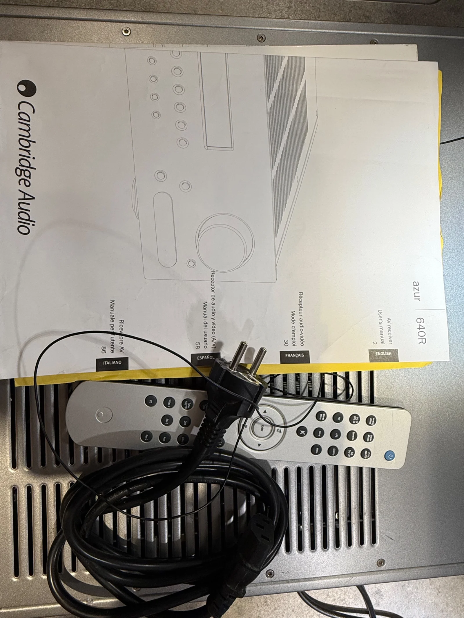 Cambridge Audio Azur 640R - Bild 2 av 3