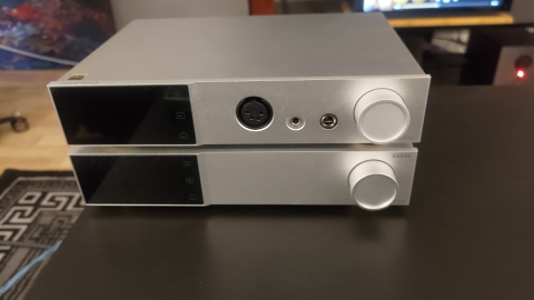 Topping A70 Pro & D70 DAC + Topping hyllplan.
