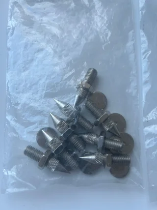Högtalarspikes