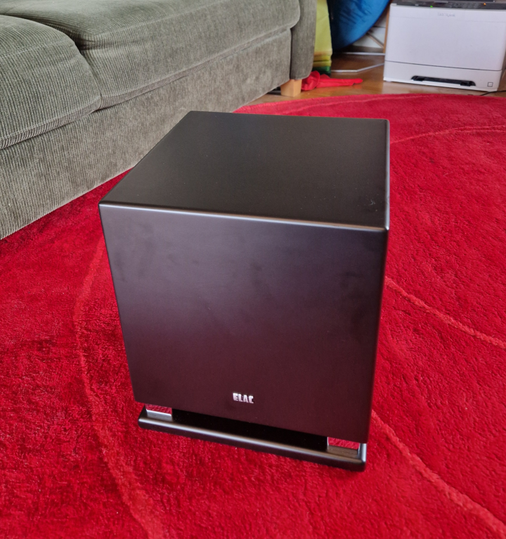 Elac 2030