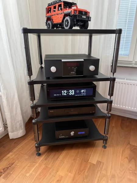 NEO Quattron - Bild 1 av 1