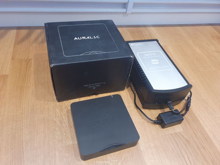 Auralic Aries Mini med SBooster
