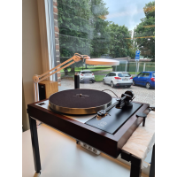 Linn Lp 12 med plint i Gran betsad Rosenut fint skick.