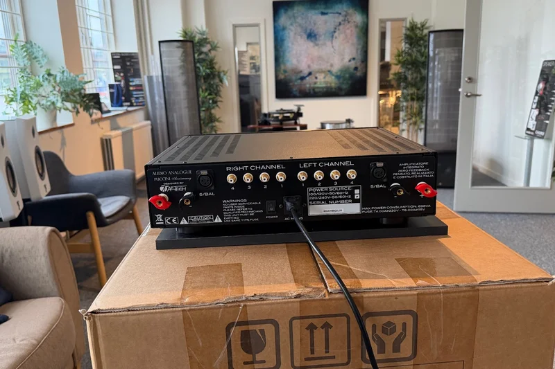 Audio Analogue Puccini Anniversary - Begagnad f&ouml;rst&auml;rkare - Bild 2 av 3