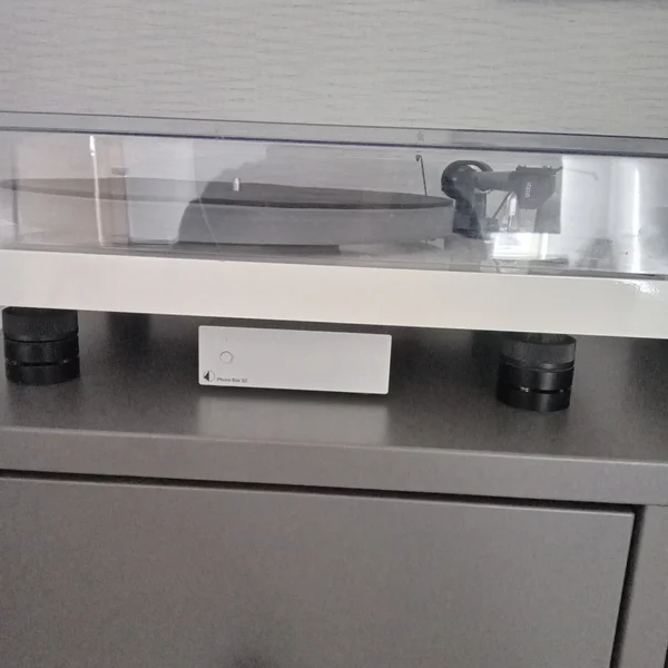 Pro-ject Debut III - Bild 1 av 1
