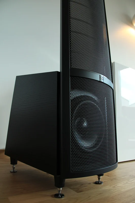 Martin Logan Ethos (aktiva elektrostat högtalare - hybrid - svarta) Martin Logan Ethos (aktiva elektrostat högtalare - hybrid - svarta) - Bild 1 av 6