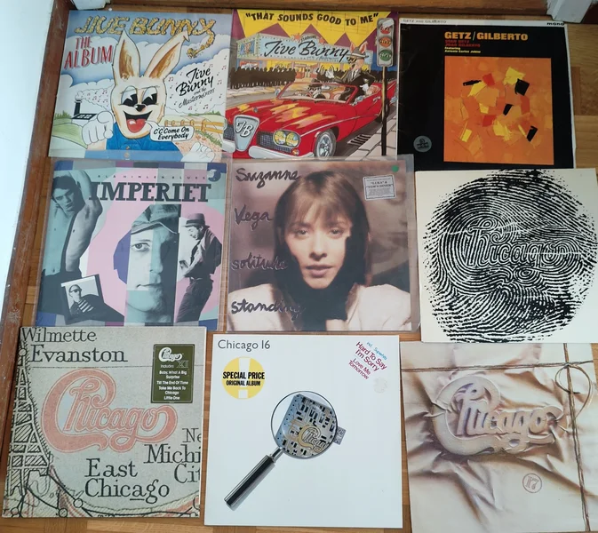 Vinylskivor s&auml;ljes i v&auml;ldigt gott skick - Bild 13 av 37