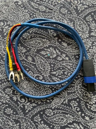 REL BASSLINE BLUE SUBWOOFERKABEL