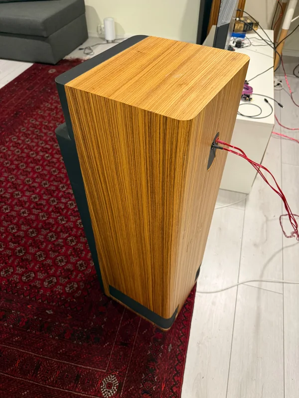 Guru QM60 i Zebrano / matt svart - Bild 4 av 6