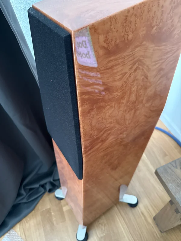 QLN Prestige Three och h&ouml;gtalarkabel Cardas Cygnus  - Bild 5 av 5