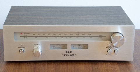 Akai AT-2200 Stereo Tuner (1976-79)