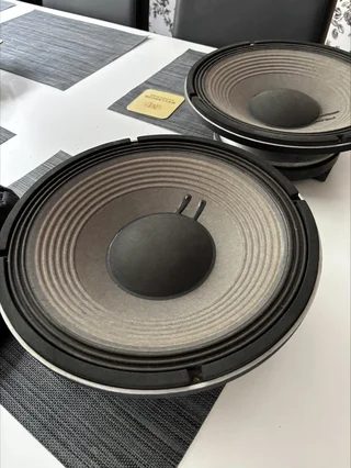JBL 2206H