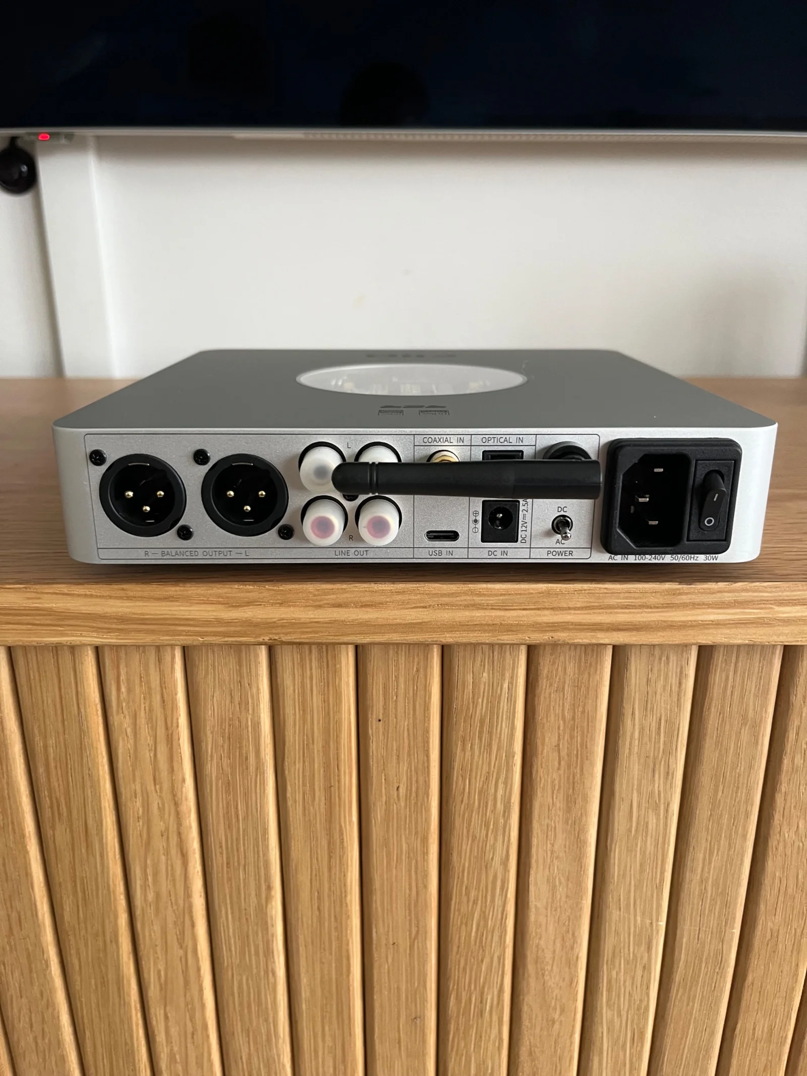 FiiO K13 R2R DAC - f&ouml;rsteg och h&ouml;rlursf&ouml;rst&auml;rkare - Bild 7 av 16