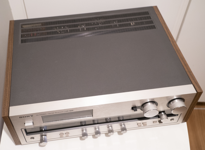 Sony STR-4800 AM/FM Stereo Receiver (1976-78)