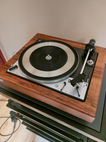Dual 1218 Skivspelare (Centrum)