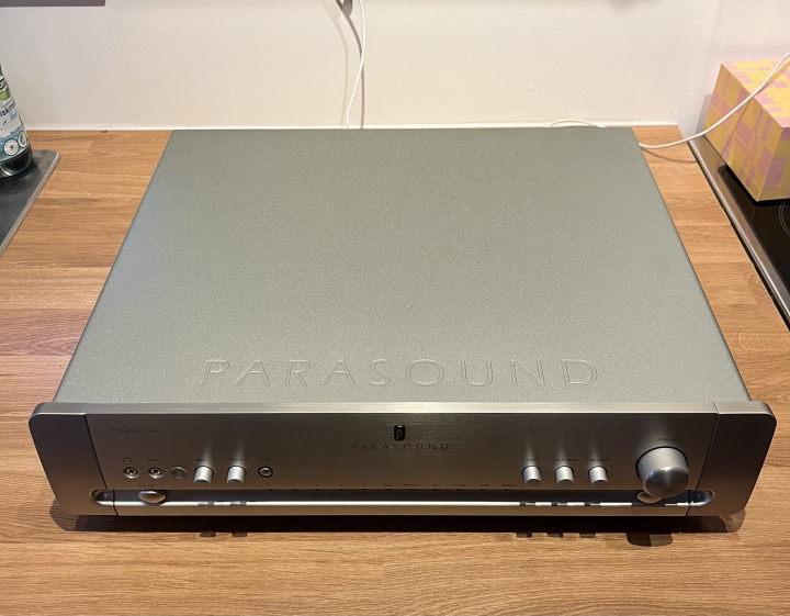 Parasound P5